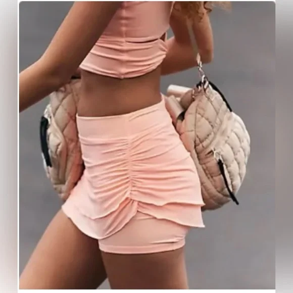 Free People/ FP Movement Little Bit of Love Skort Pastel Peach Size XL - Picture 2 of 8